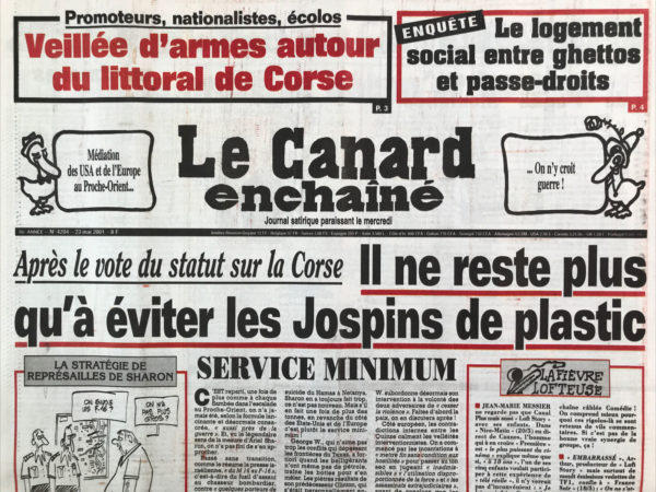N° 4204 du Canard Enchaîné -  23 Mai 2001