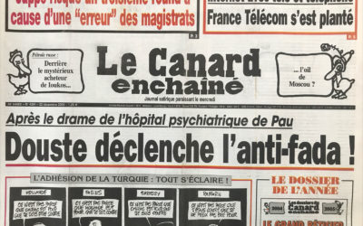 N° 4391 du Canard Enchaîné –  22 Décembre 2004