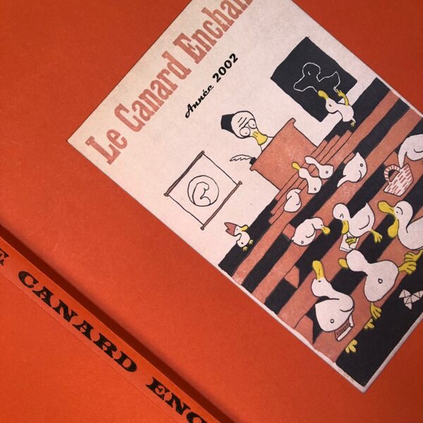 Année 2002 du Canard Enchaîné complète et brochée – Image 4