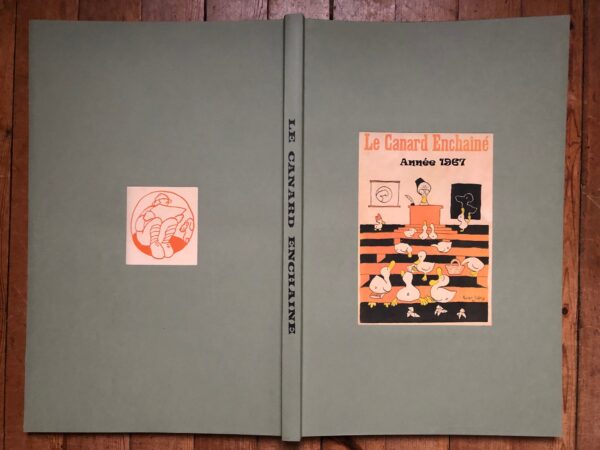 Année 1967 du Canard Enchaîné complète et brochée