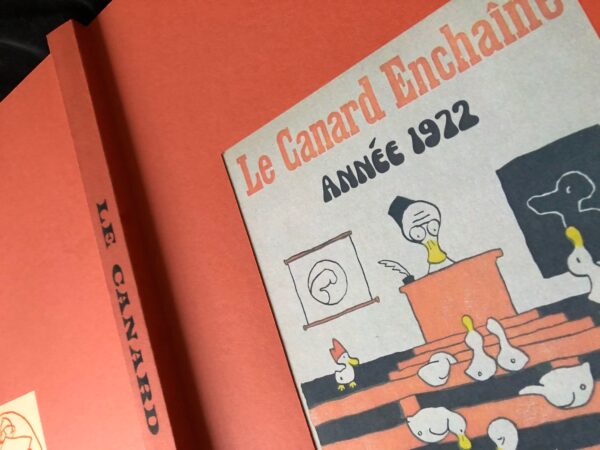 Année 1972 du Canard Enchaîné complète et brochée – Image 3