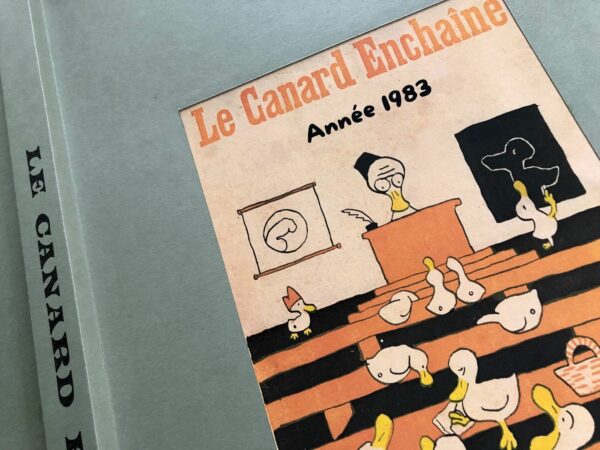 Année 1983 du Canard Enchaîné complète et brochée – Image 3