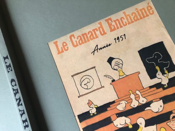 Année 1951 du Canard Enchaîné complète et brochée – Image 3
