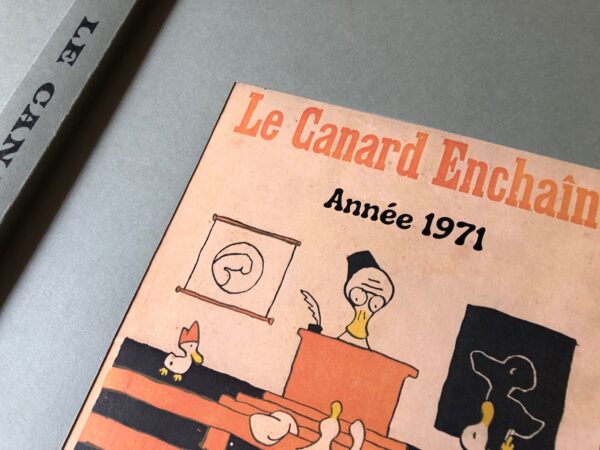 Année 1971 du Canard Enchaîné complète et brochée – Image 3